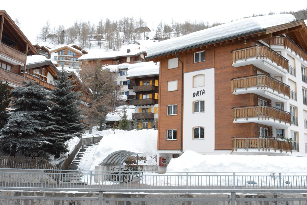 Haus Orta Apartment Zermatt Exterior photo